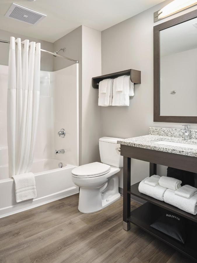 Stayapt Suites Houston-Nasa/Clear Lake 웹스터 외부 사진