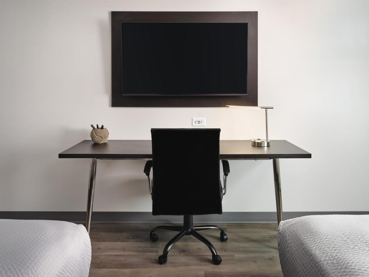 Stayapt Suites Houston-Nasa/Clear Lake 웹스터 외부 사진