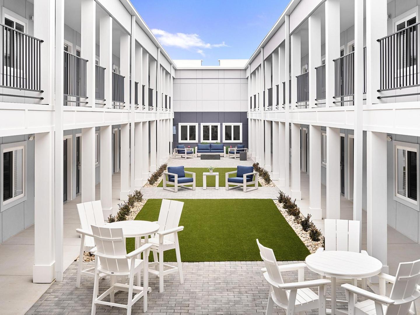 Stayapt Suites Houston-Nasa/Clear Lake 웹스터 외부 사진
